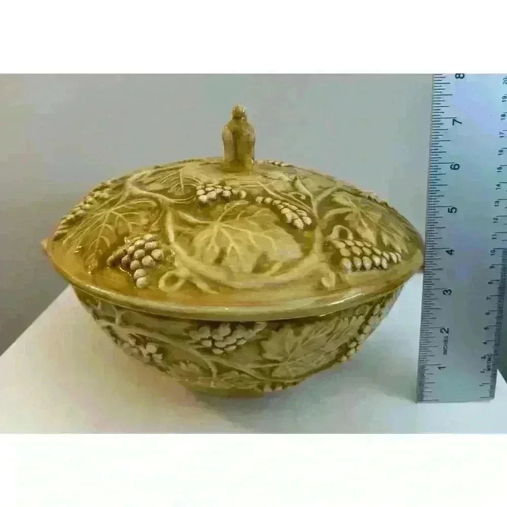 Vintage Perigrappa of Deruta Italy Round Covered Vegetable Serving Dish Yellow